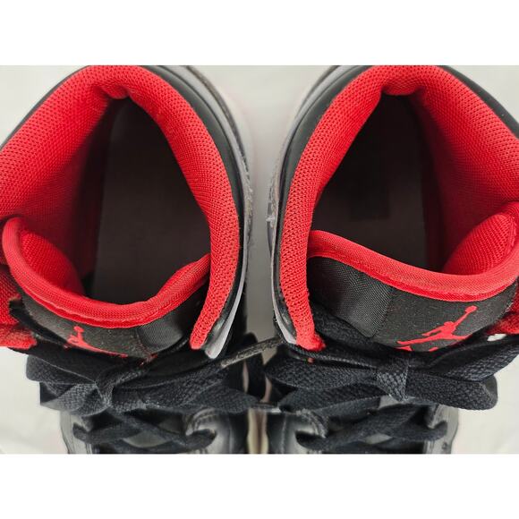 NIKE AIR JORDAN 1 MID BLACK/CEMENT GREY-FIRE RED SNEAKER - SIZE 4.5Y DQ8423-006 - Picture 7 of 10